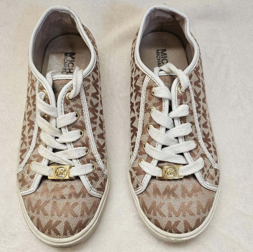 GIRLS MICHAEL KORS CAMEL SIG MK IVY NETTLE 15  SHOES SIZE 2